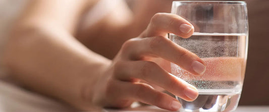 The Morning Ritual: The Health Benefits of Drinking Water Before the Washroom